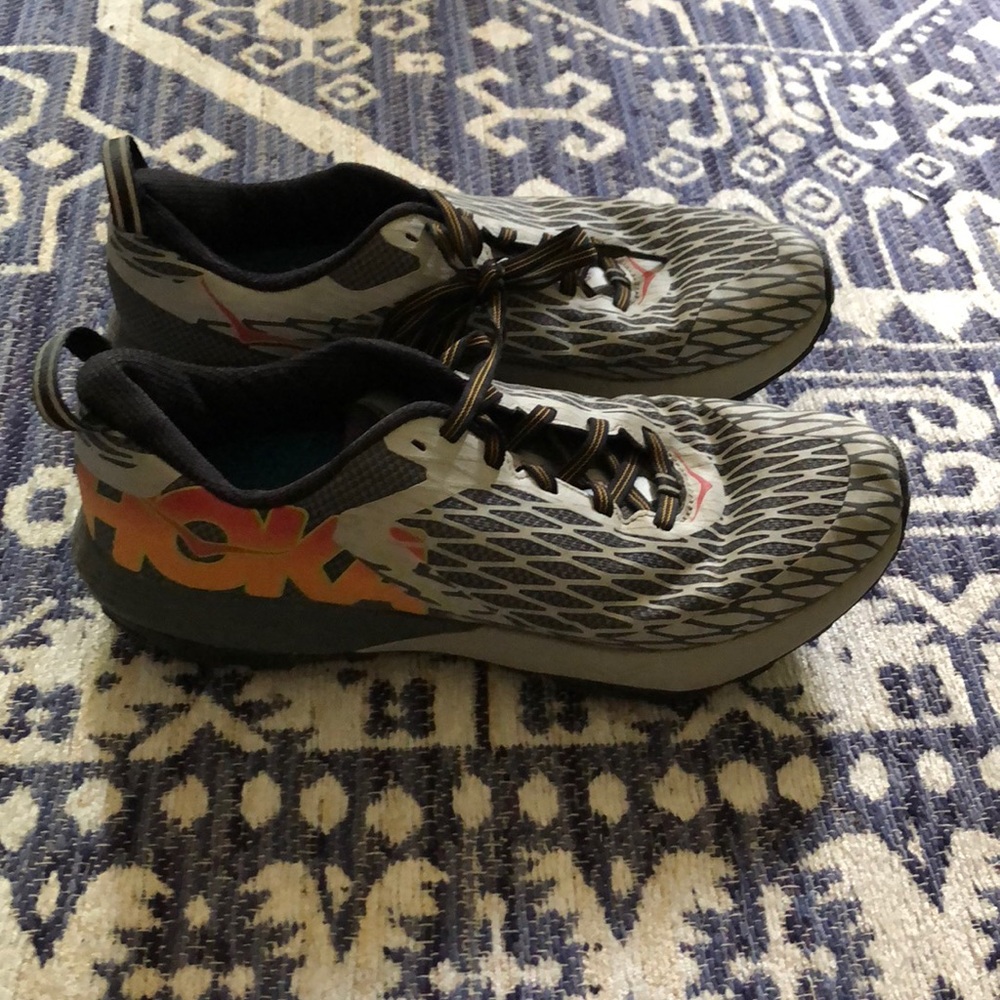 Men’s Hoka Speed Instinct running shoes